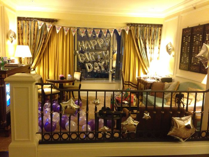 Will hotel decorate room for birthday