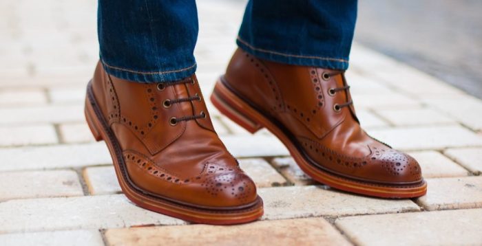 Mens fashion dress shoes with jeans